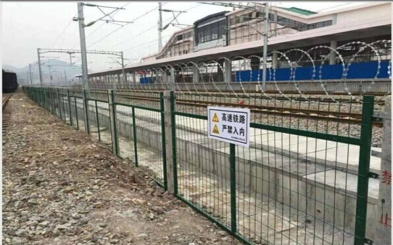 鐵路防護(hù)網(wǎng)